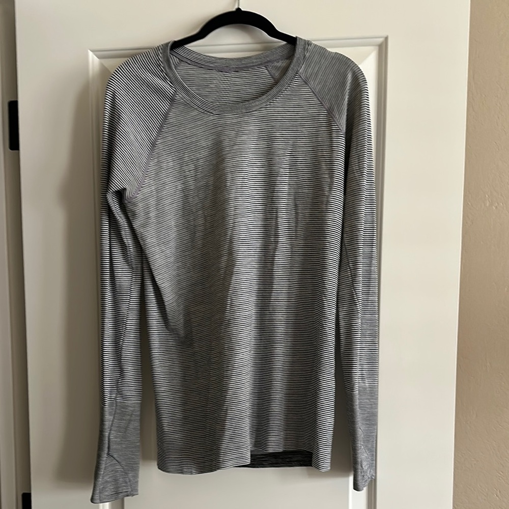 Lululemon swiftly long sleeve tee